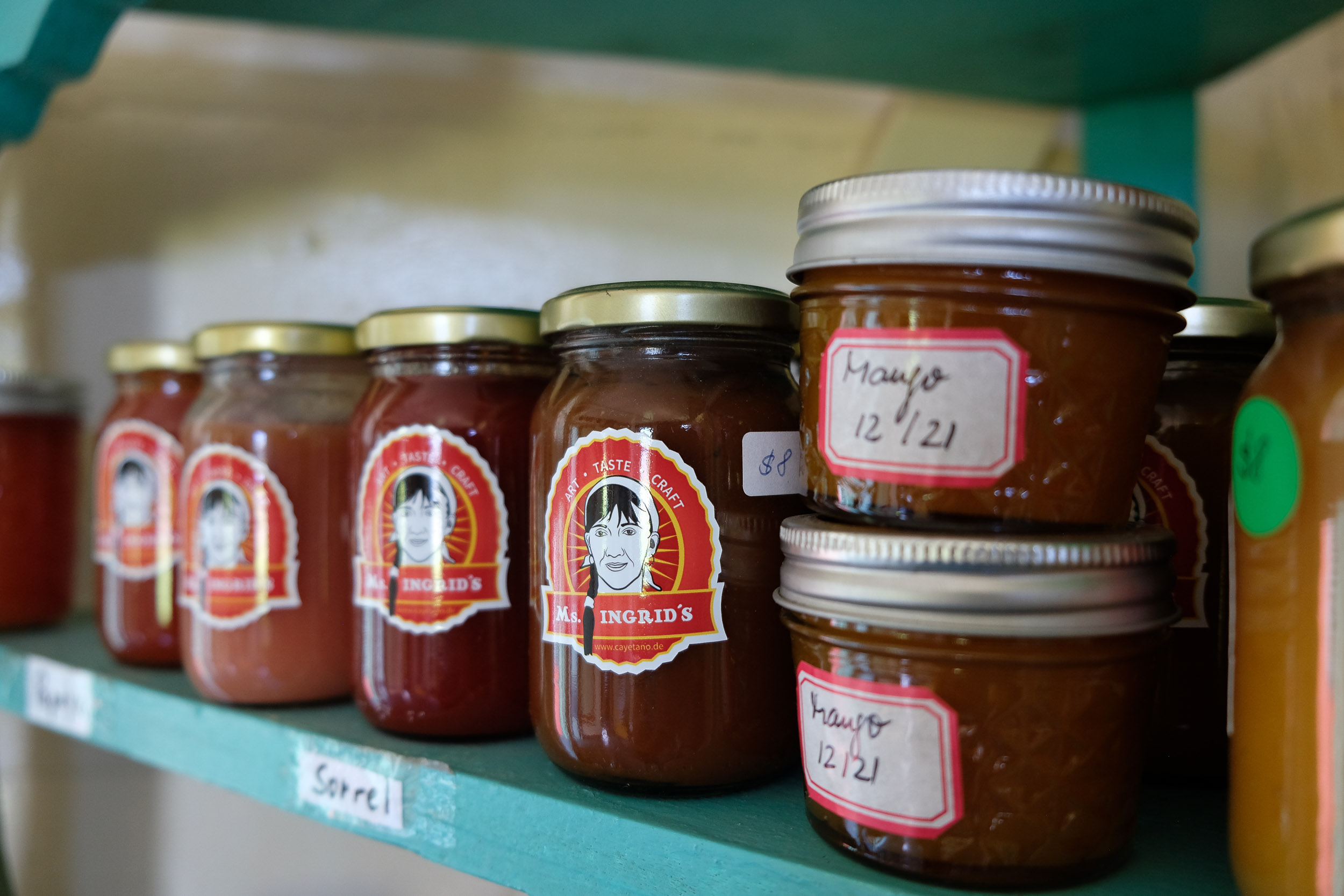 Ingrid Cayetano aka „Ms Ingrid“